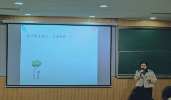 f418106536d35758f657bbfda7b773d.png f418106536d35758f657bbfda7b773d.png
